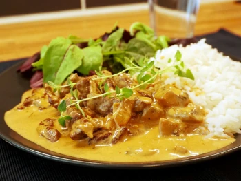 Beef Stroganoff with Mushroom