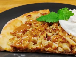 Dessert Pizza Apple Pie