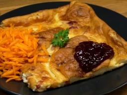 Fläskpannkaka (pork pancake)