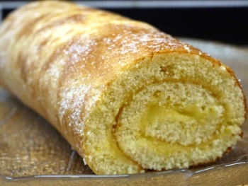 Lemon Swiss Roll