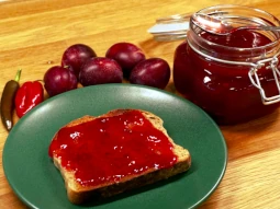 Plum and Chili Marmelade